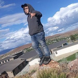 Meet your Posher, Fallon